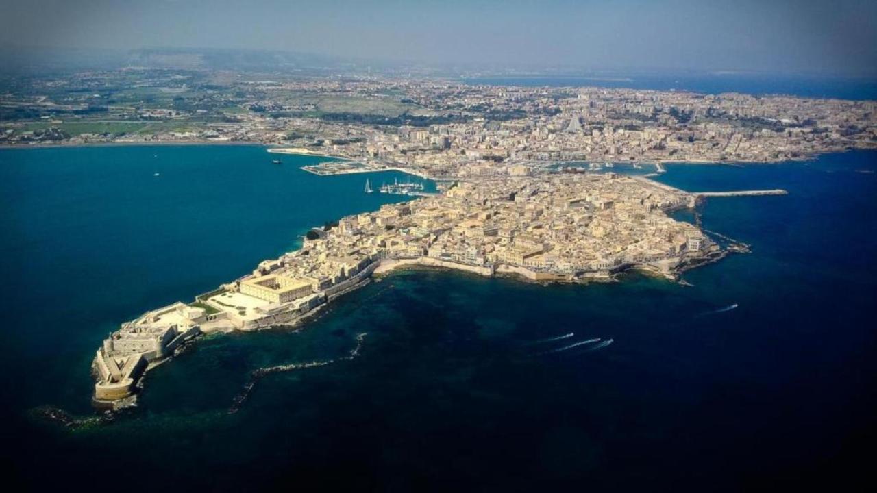 Apartament Ortigiadreamrooms 12 *
