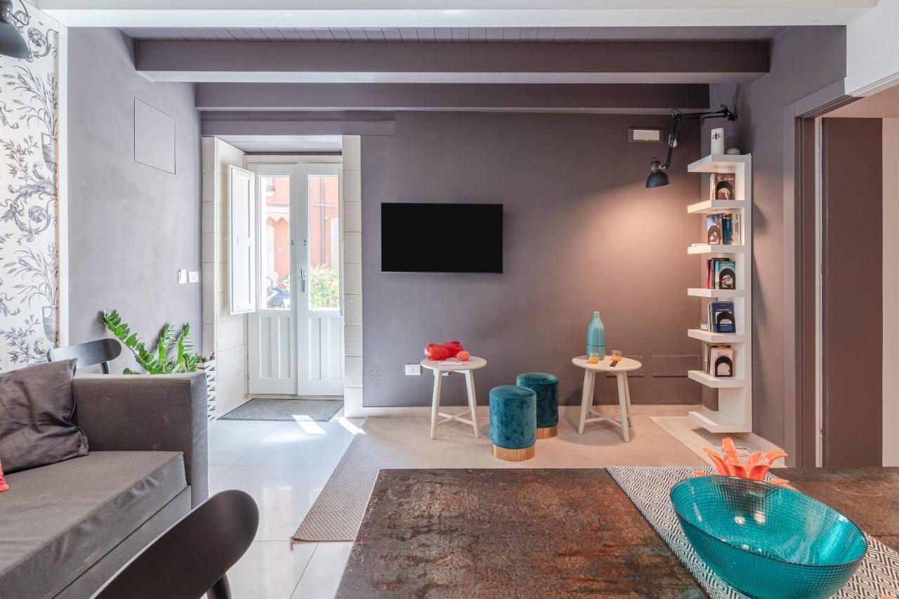Apartament Ortigiadreamrooms 12 *